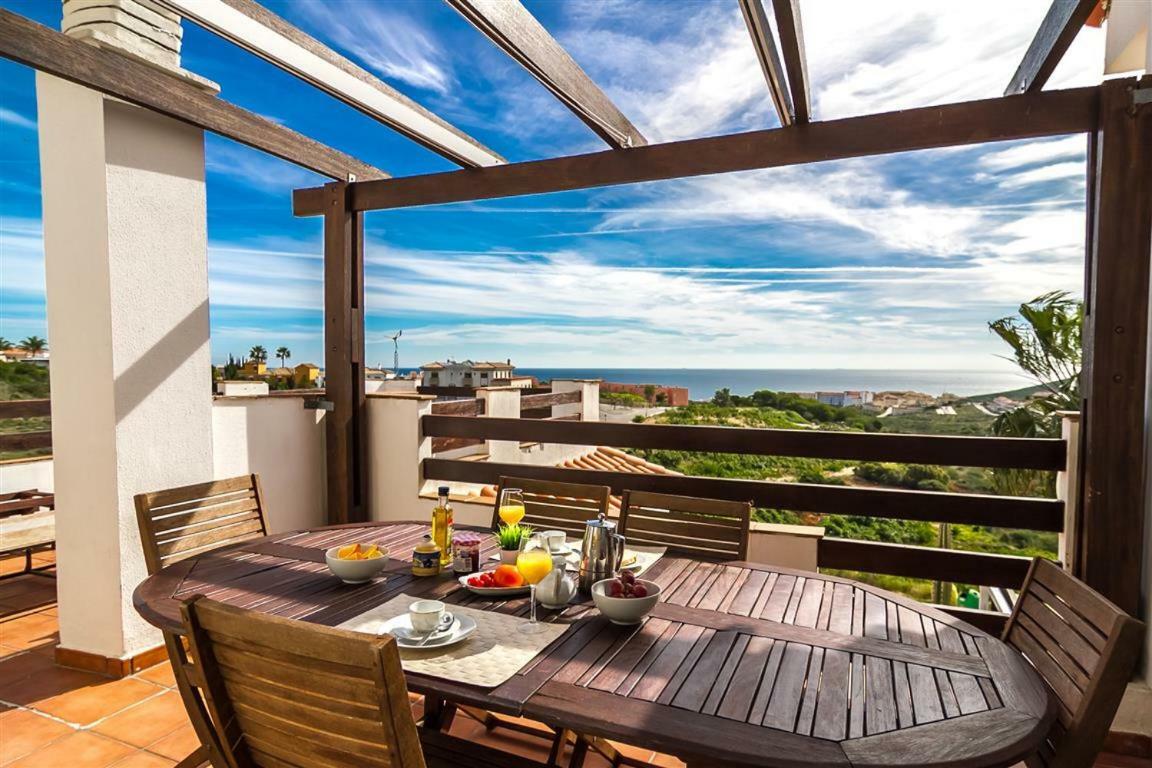 Duplex Vistas Al Mar En La Duquesa Apartment Manilva Room photo